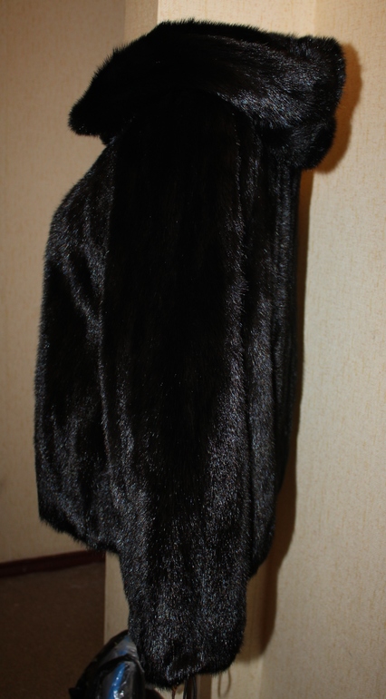 Пристрой мех.жилеток и шубок!!!!!с моей закупки !!!!!от 5000руб..