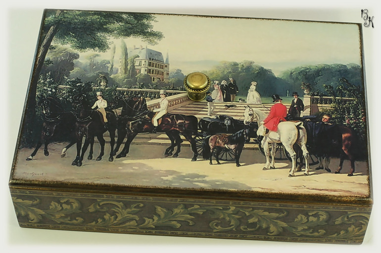 Коробка для украшений