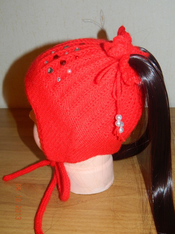 Шапочки с хвостиками