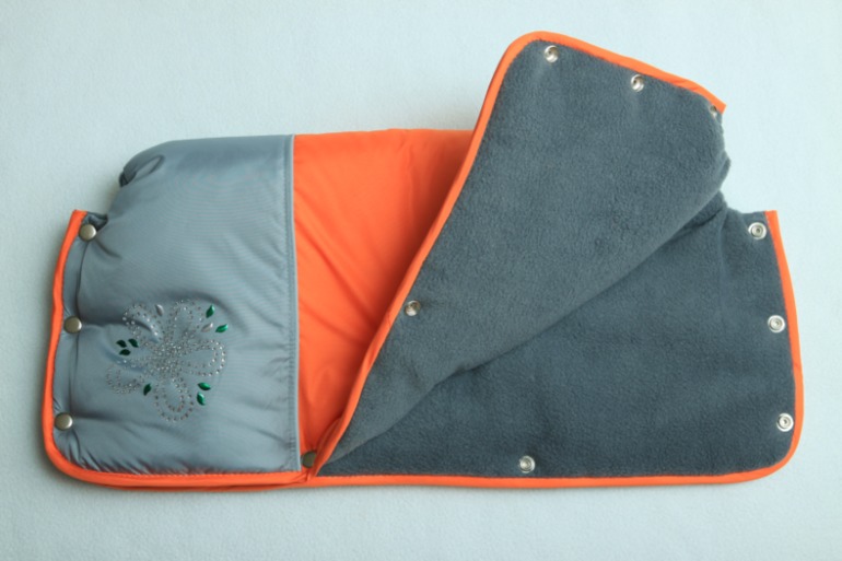 И ещё муфты на коляску и санки