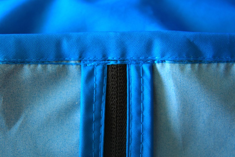 Если вам на самолёт и коляску нужно брать....