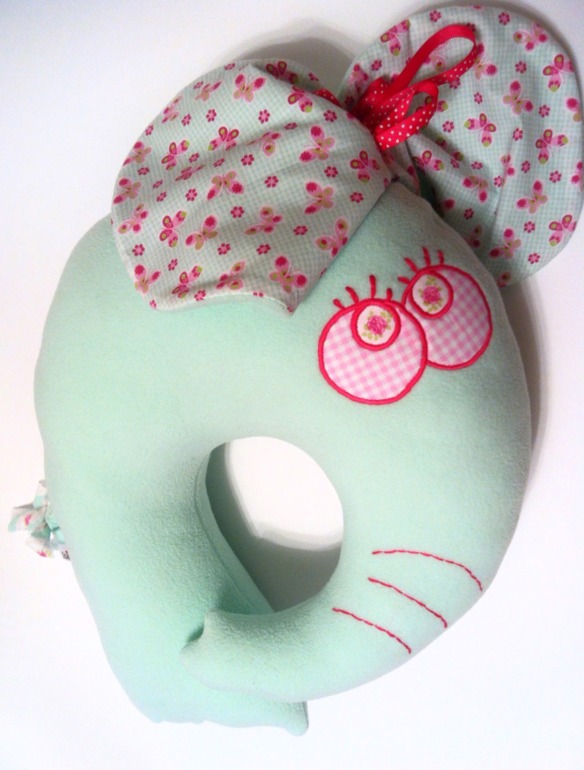 Автомобильные подушки для всех возрастов!