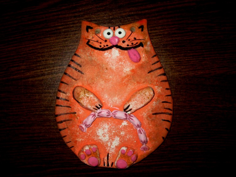 Кот и котенок