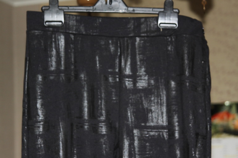 Брюки-легинсы Аrmani Exchange 48 размер новые