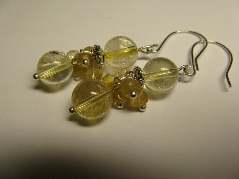 Серьги из натуральных камней