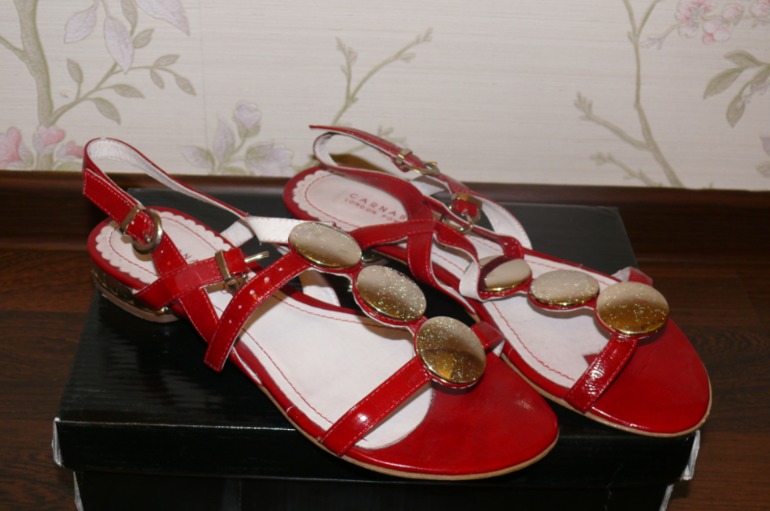 Зимняя, осенняя, летняя обувь в идеальном состоянии