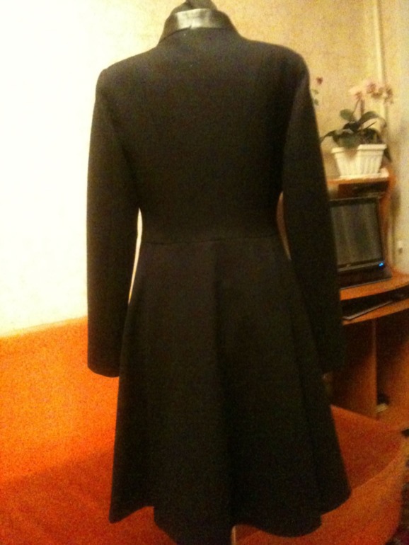 Стильное пальто