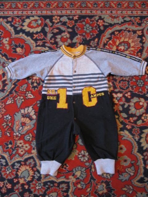 снизила цену.вещи на мальчика 9 мес.-18 мес.Пакетом за 3500 р.(40 вещи)дешевле .почта.