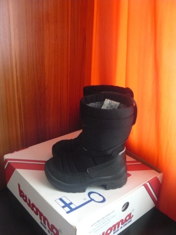 Kuoma р.25 Цена 1300!!! почта за мой счет!!!!