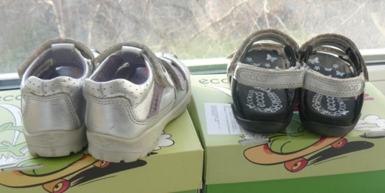 Сондали Ecco+ босоножки Ecco Цена 1000!!! Почта за мой счет!!!!