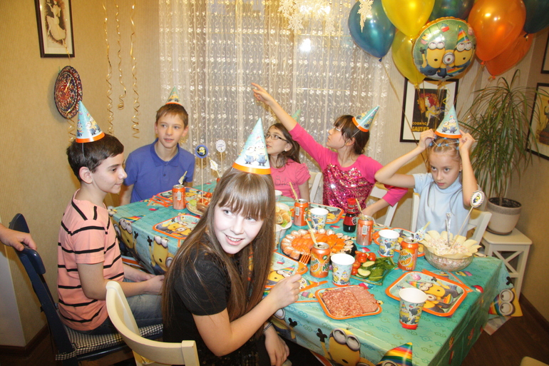 Желто-оранжевая днюха - 11 лет!