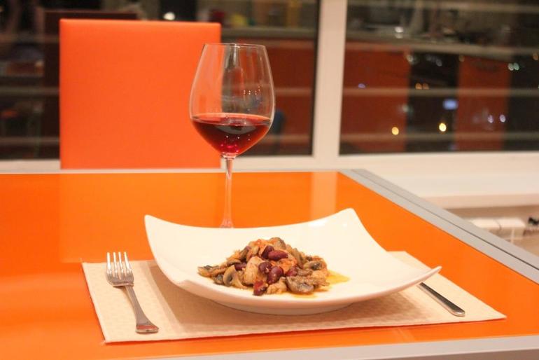 Свинина с шампиньонами