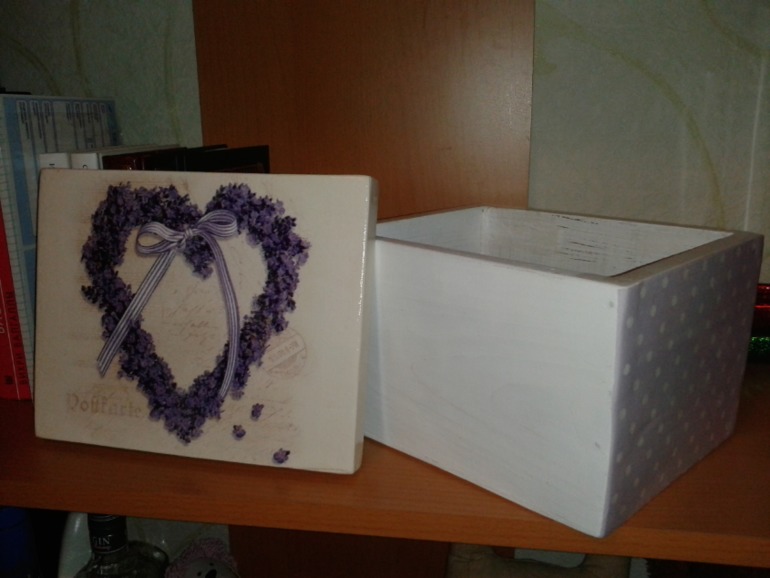 В процессе... Леечка и кашпо...