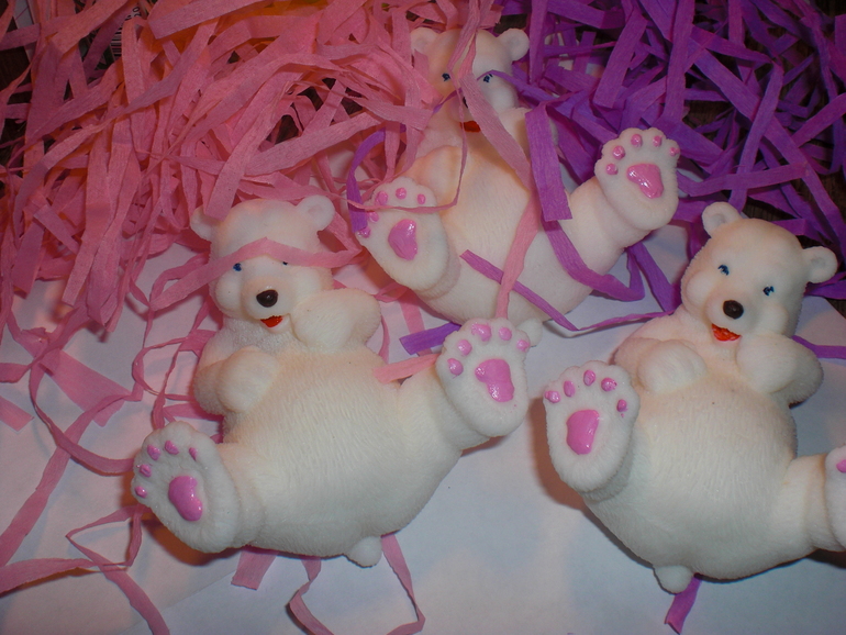 Белый мишка