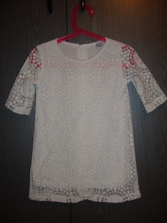 Одежда для девочки 3-5 лет Б/У. В хорошем состоянии.