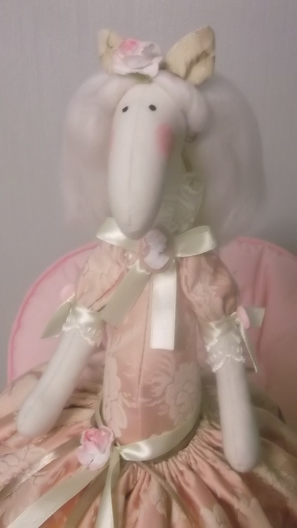 И снова грелка на чайник,но теперь лошадка)))