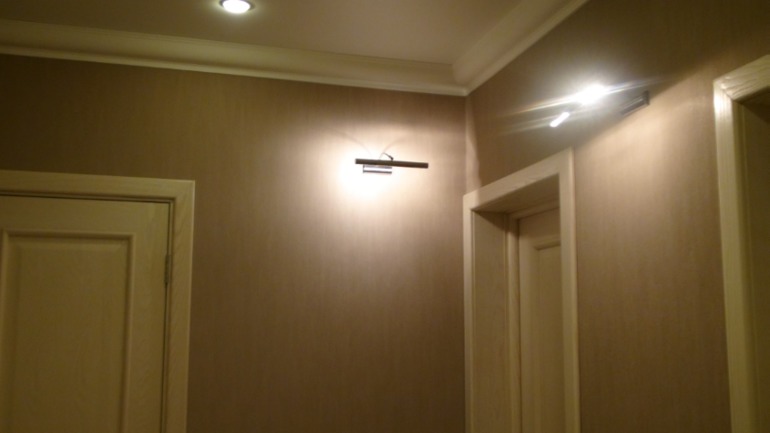 Коридор. Помогите добавить красоты)))