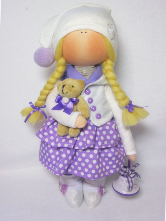 В сиреневом...