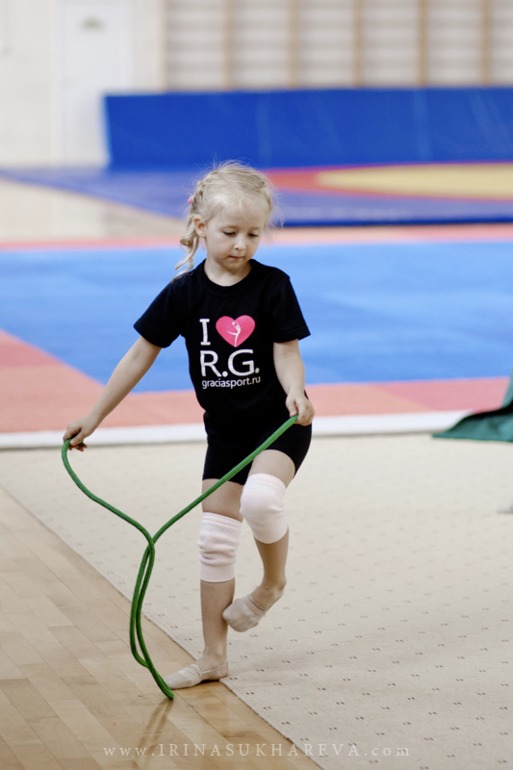 Тренировка по художественной гимнастике. Часть 2.