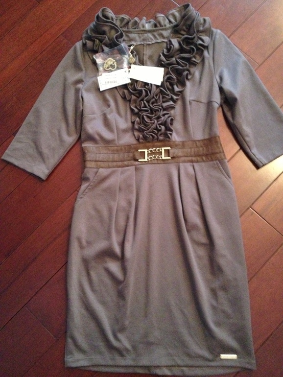 Красивое платье Defile Lux новое 2500!!!!