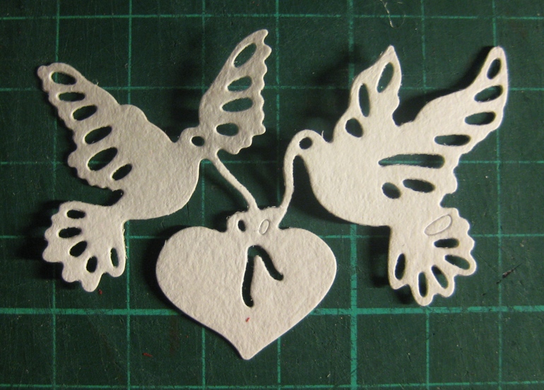 Обменяюсь вырубкой и тиснением.