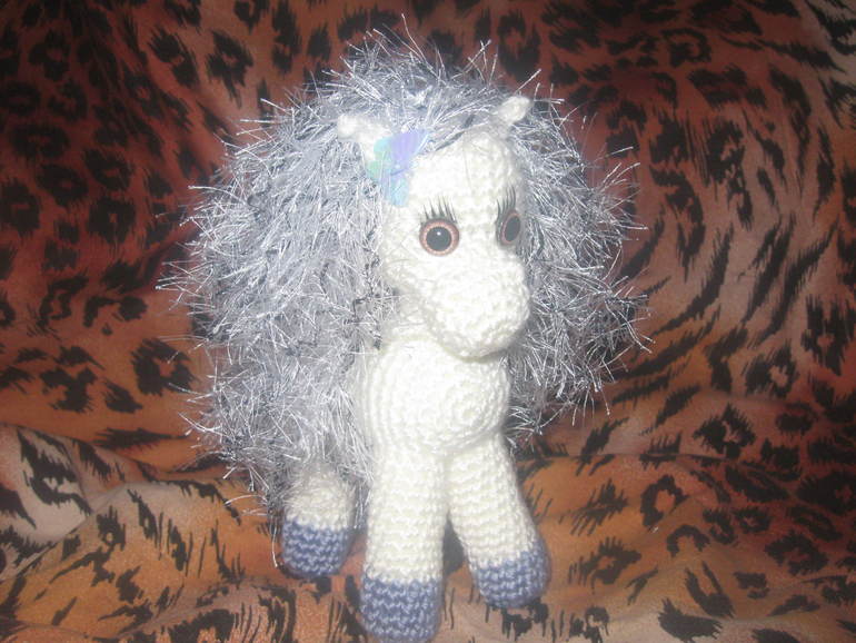 Делаю лошадок к Новому Году на заказ.