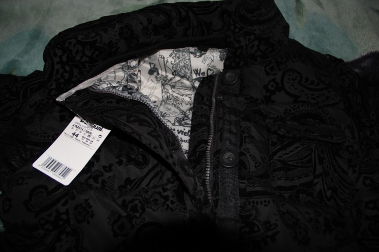 Куртка «Desigual», размер 44 (+6) - 7000руб