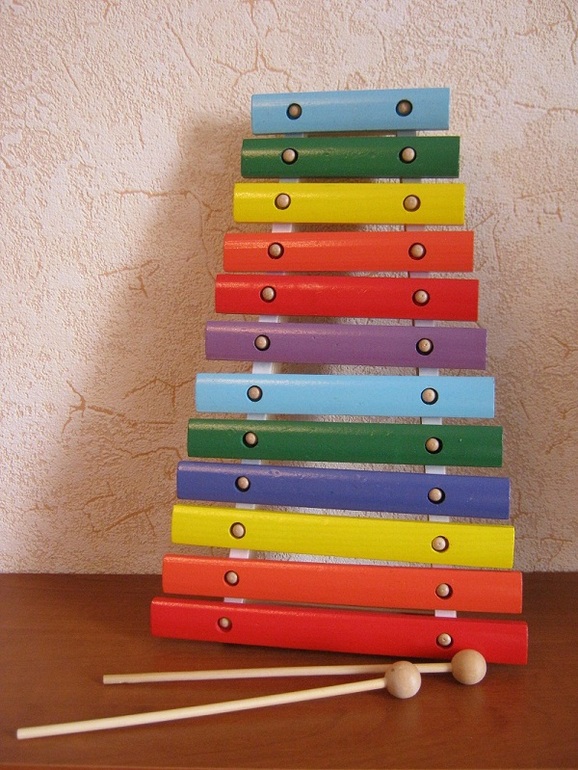 Популярные игры и игрушки в 1 год и 3 месяца