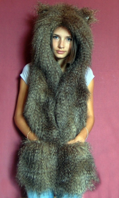 Мои меховые капюшоны!