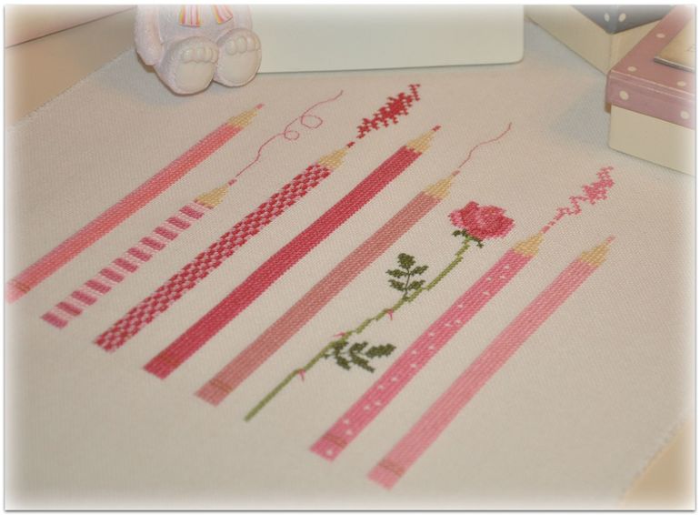 Карандаши и роза, Казуко Аоки