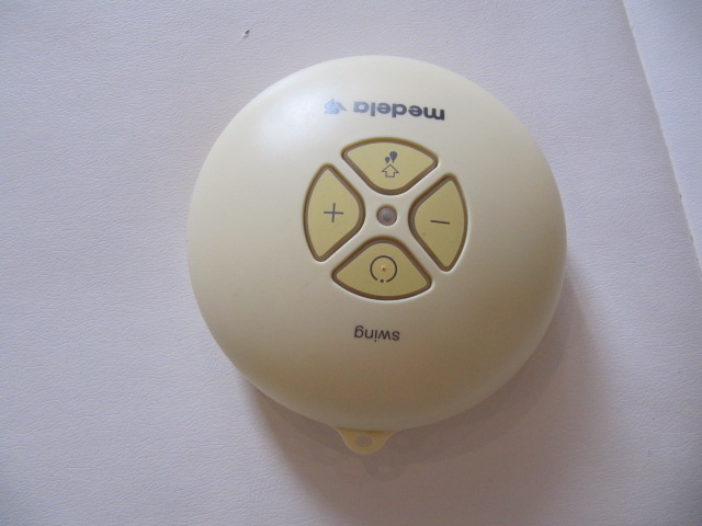 Продам Электрический молокоотсос Medela Swing б/у 2500