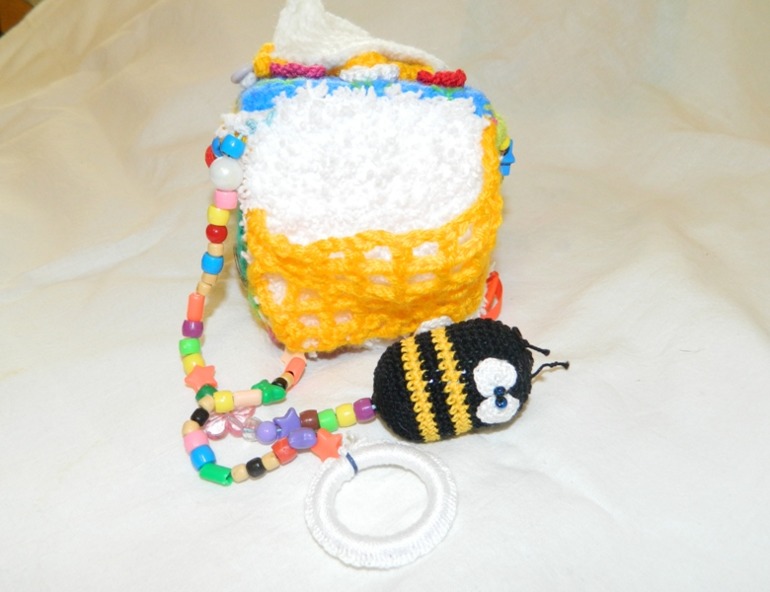 Развивающий кубик для малыша 7 мес.