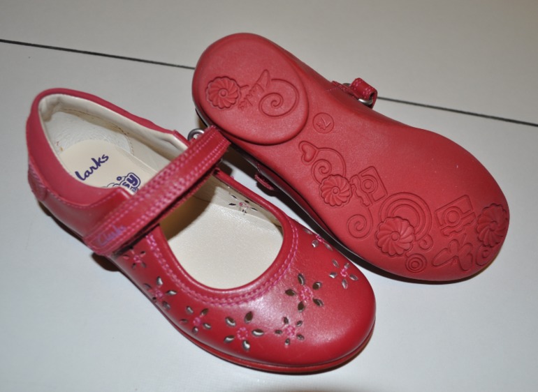Туфли Clarks 26 размер за 1800
