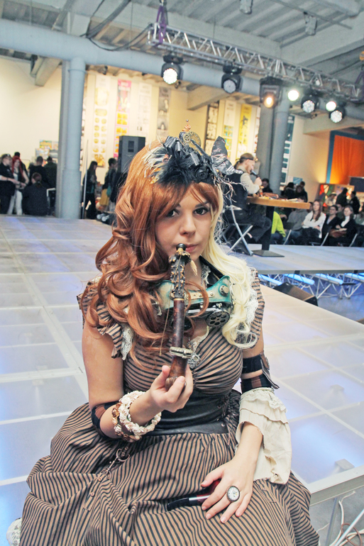 КомМиссия 2013 или День открытых миров. Комиксы и дети)