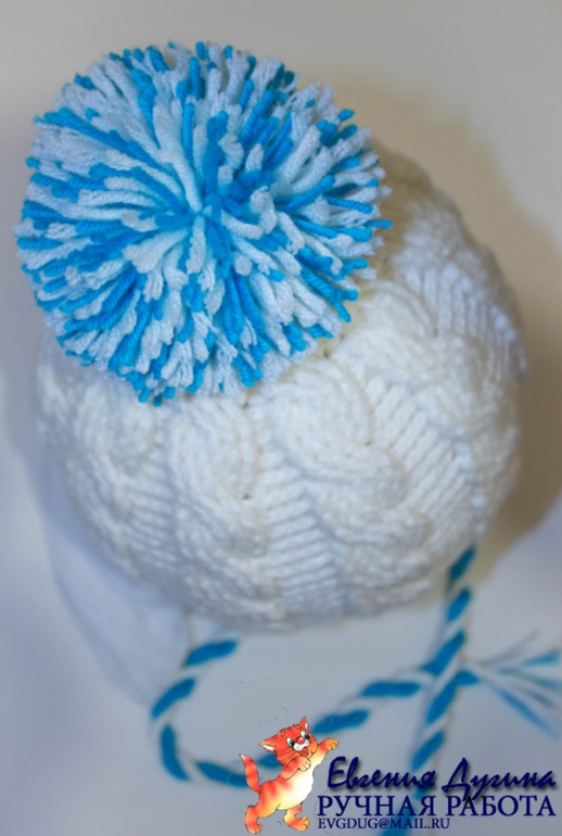 Шапочка с косами