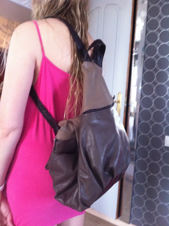 c86b36d9f4c8f4183de129f6ef159db6.jpg