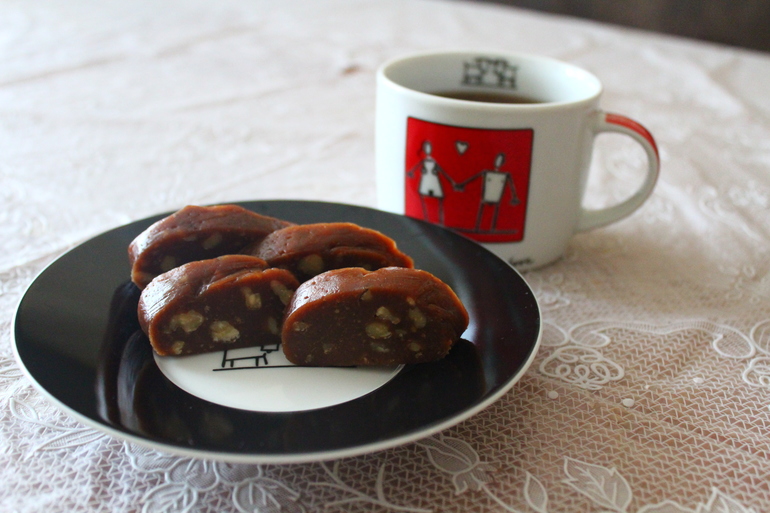 Сладкая колбаска