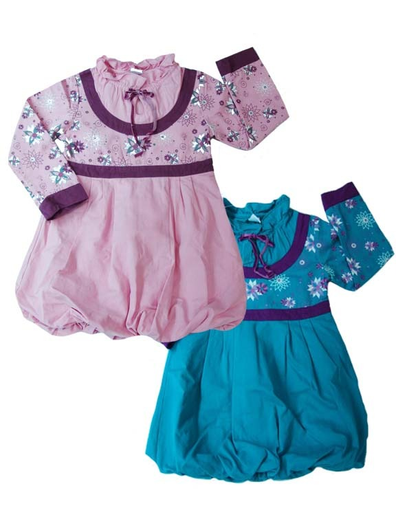 КУПЛЮ ПЛАТЬЯ , САРАФАНЫ И ЮБКИ Р.92