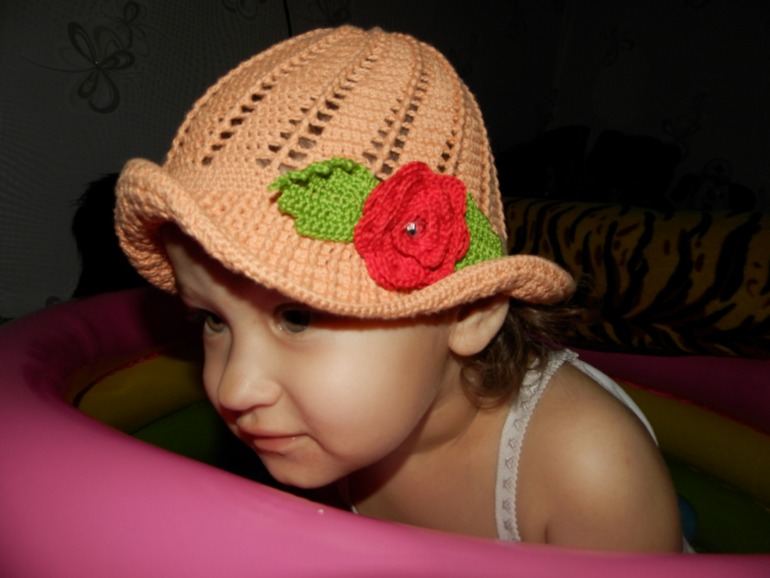 Наши летние шапочки. Оказывается не показывала.