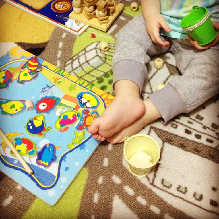 Игры на сортировку. Развивашки Алисы.