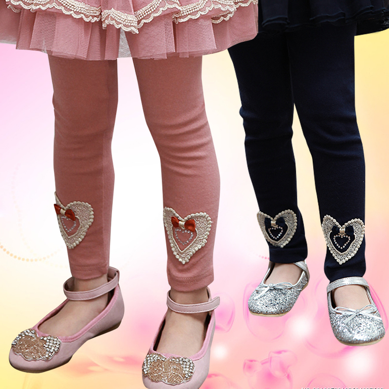 НОВИНКИ!Одежда для девочек:комплекты, костюмы,платья.ВСЁ В НАЛИЧИИ!