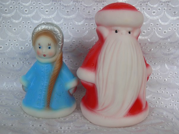Дед Мороз и Снегурочка (пластизоль) - всегда нужные игрушки)))