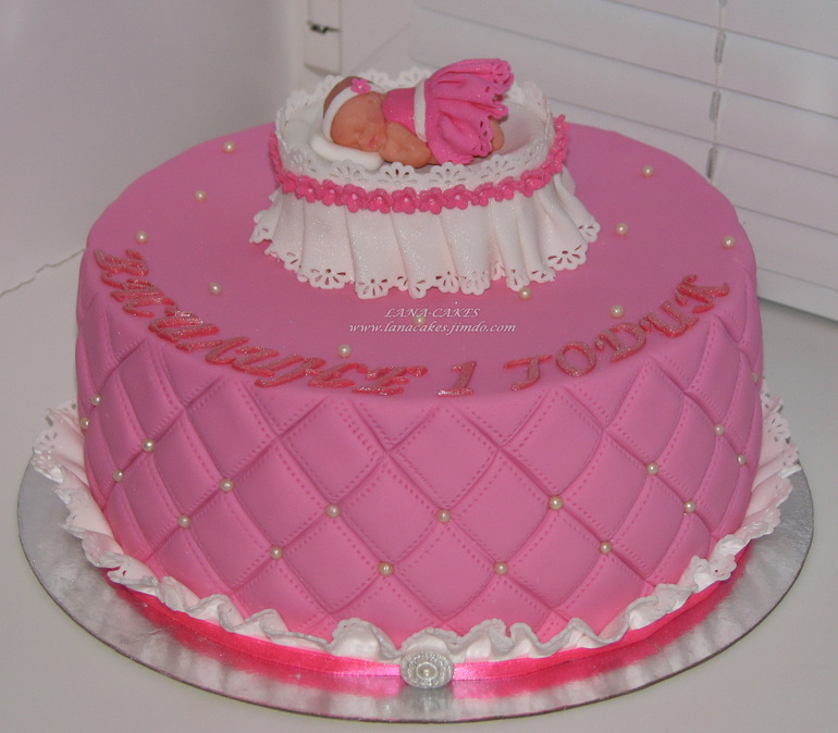 Лялька в розовом)