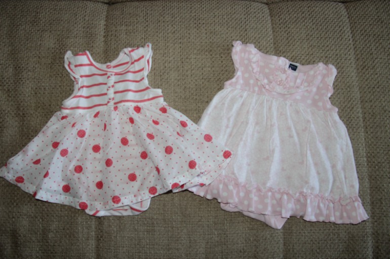 очень много фирменной одежды для девочки