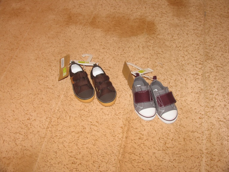 Хвастаемся нашими вещичками:)