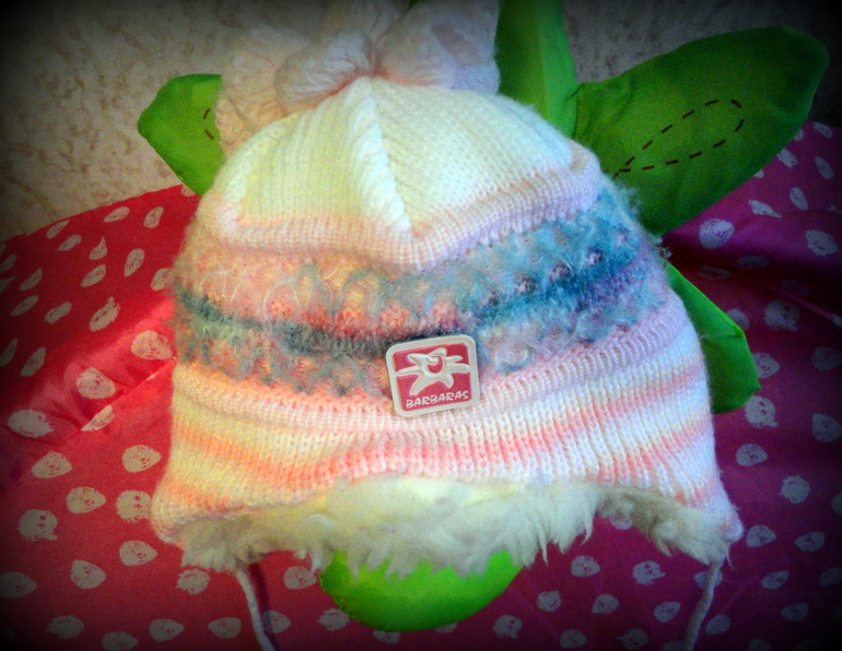 шапочки и краги ( новое и бу в идеале)