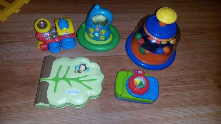 Игрушки