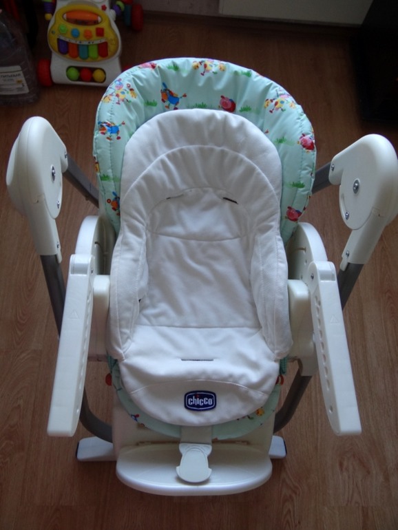Продается стульчик CHICCO POLLY MAGIC - 4000 руб.