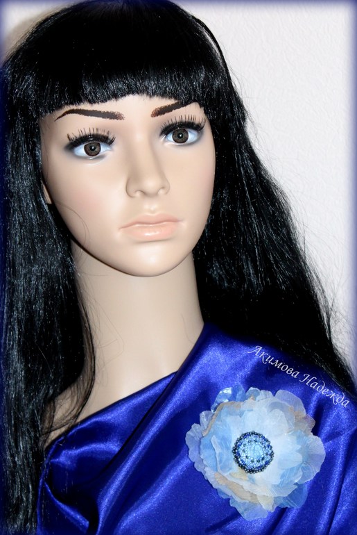 Воздушный осенний цветок