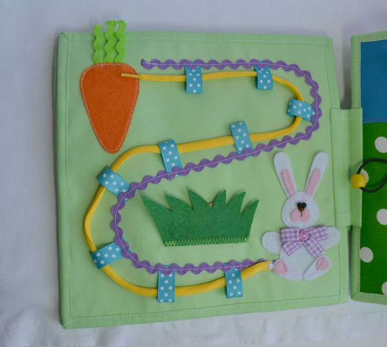 Именная развивающая книжечка)